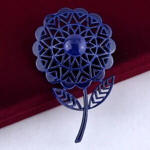 Vintage Navy Blue Metal Flower Brooch Geometric Openwork Floral Accessory‎